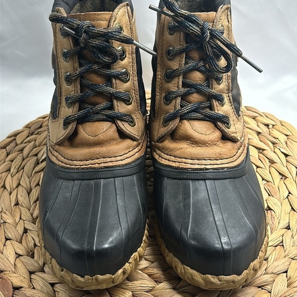 SOREL Made in Canada Ankle High Waterproof Black and Tan Outdoors Boots Size 6 - Picture 2 of 10